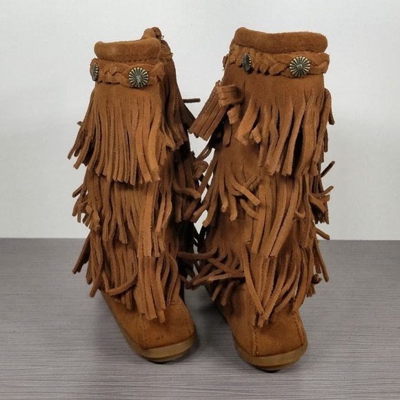 Minnetonka Fringe Moccasin Boots, Cognac Suede, Big Kid Size 3 US / 34 - Picture 4 of 6